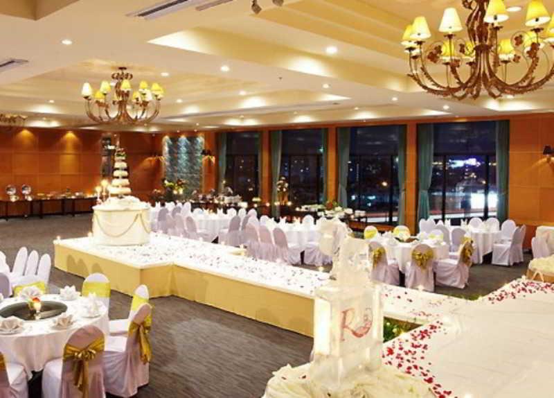 The Royal City Hotel Bangkok Exterior photo