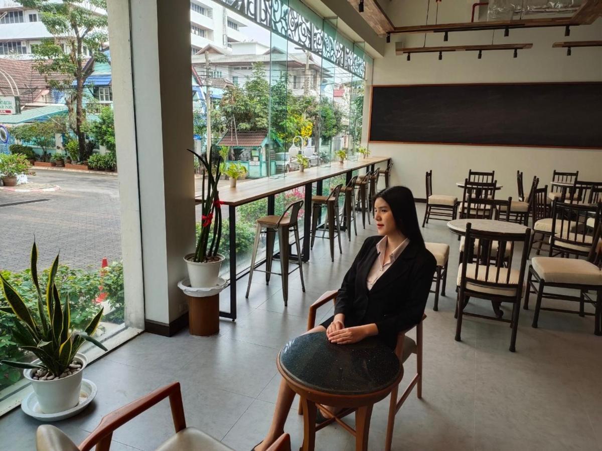 The Royal City Hotel Bangkok Exterior photo